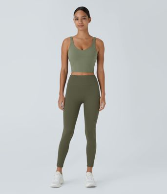 Gepolstertes, kurzes Yoga-Tanktop mit V-Ausschnitt - A-D Cups Gepolstertes, kurzes Yoga-Tanktop mit V-Ausschnitt - A-D Cups
