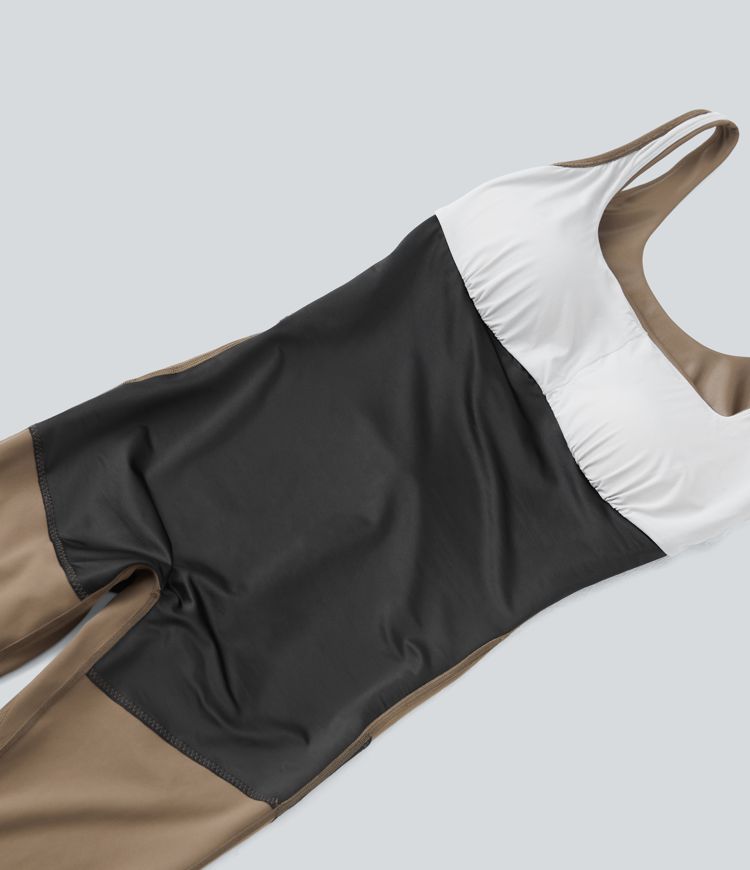 Combinaison gainante sans manches à col carré en tissu brillant effet cuir avec maintien ventral et effet push-up, séchage rapide