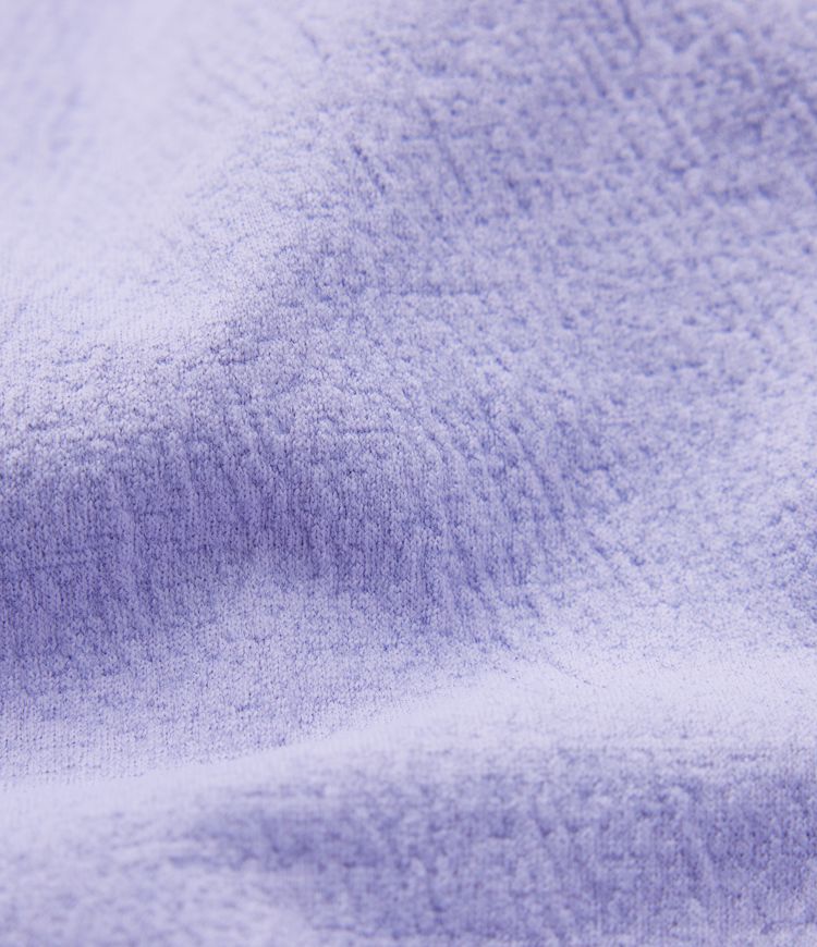 Robe courte de vacances sans manches col V avec fente et ourlet arrondi