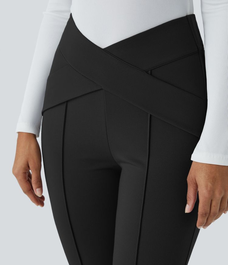 Pantalón cruzado tiro alto ligeramente acampanado