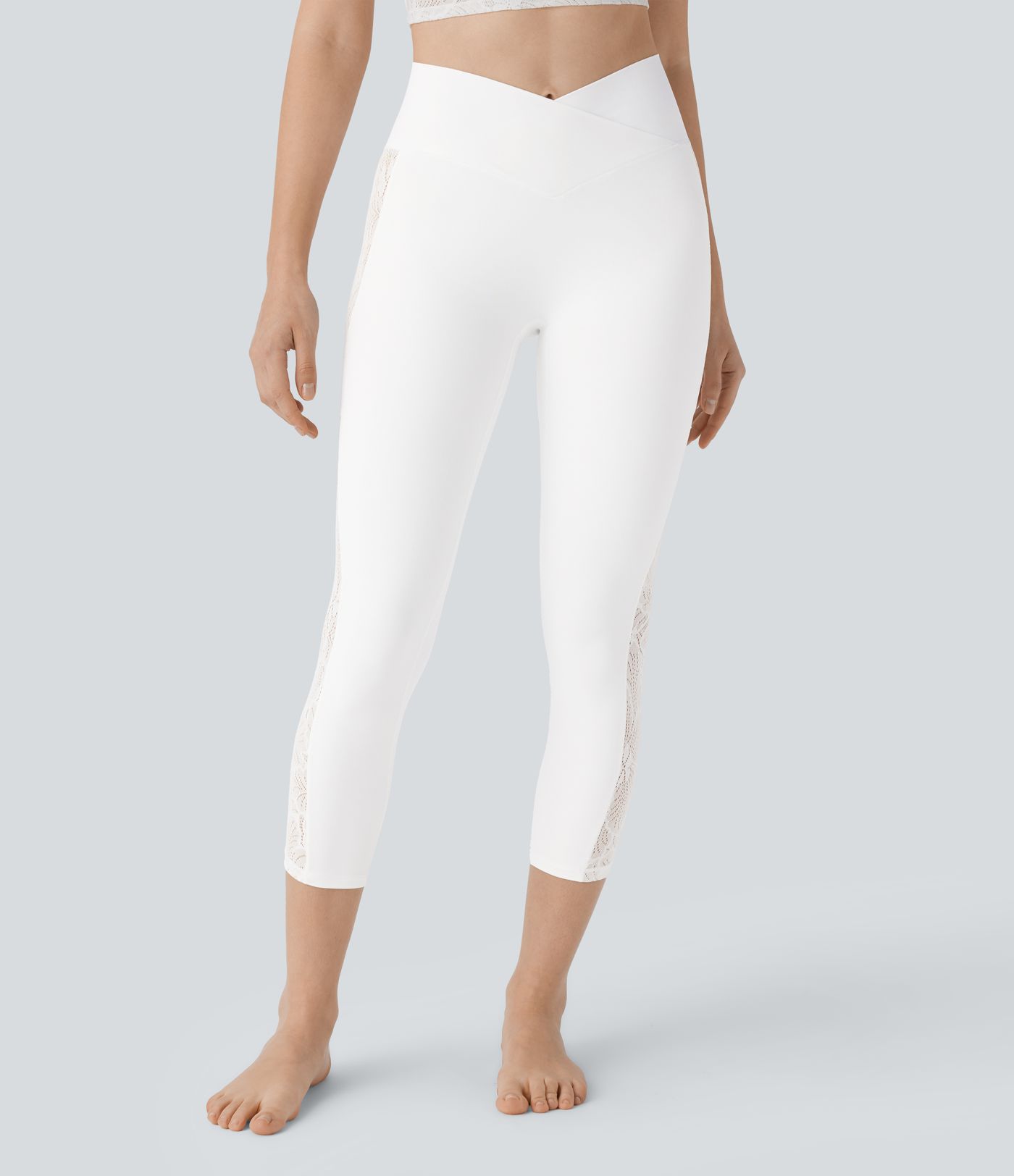 SoftlyZero™ High Waisted Crossover Contrast Lace Capri Yoga Leggings-UPF50+