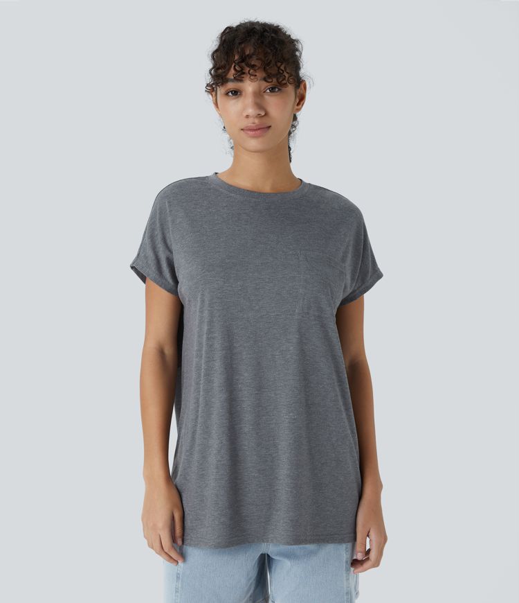 Round Neck Pocket Hem Relax Casual T-Shirt