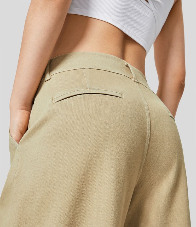 Halara Flex™ Casual jeans made of elastic knit denim with a mid-rise waist, wide leg, and side pockets