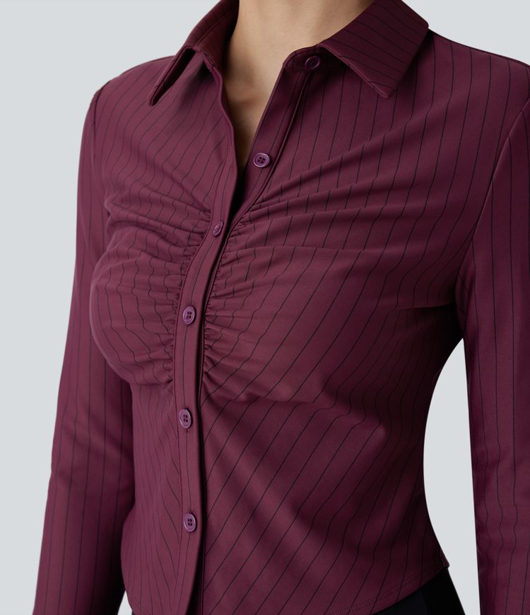 Gerafftes Arbeitshemd mit Kragen, Knöpfen, langen Ärmeln, abgerundetem Saum, Streifen und Cool-Touch 