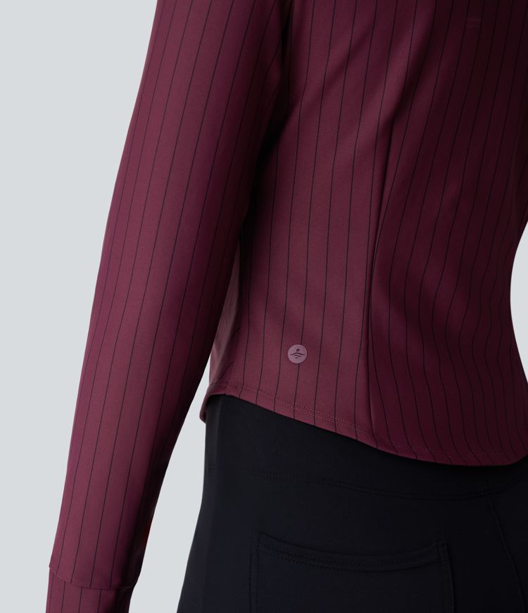 Gerafftes Arbeitshemd mit Kragen, Knöpfen, langen Ärmeln, abgerundetem Saum, Streifen und Cool-Touch 