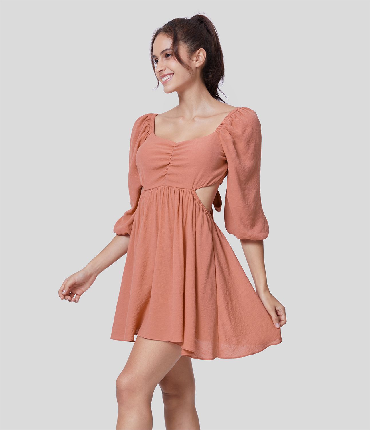 Minivestido casual escote corazón manga abullonada Cut Out sin espalda con tirantes plisado fluido