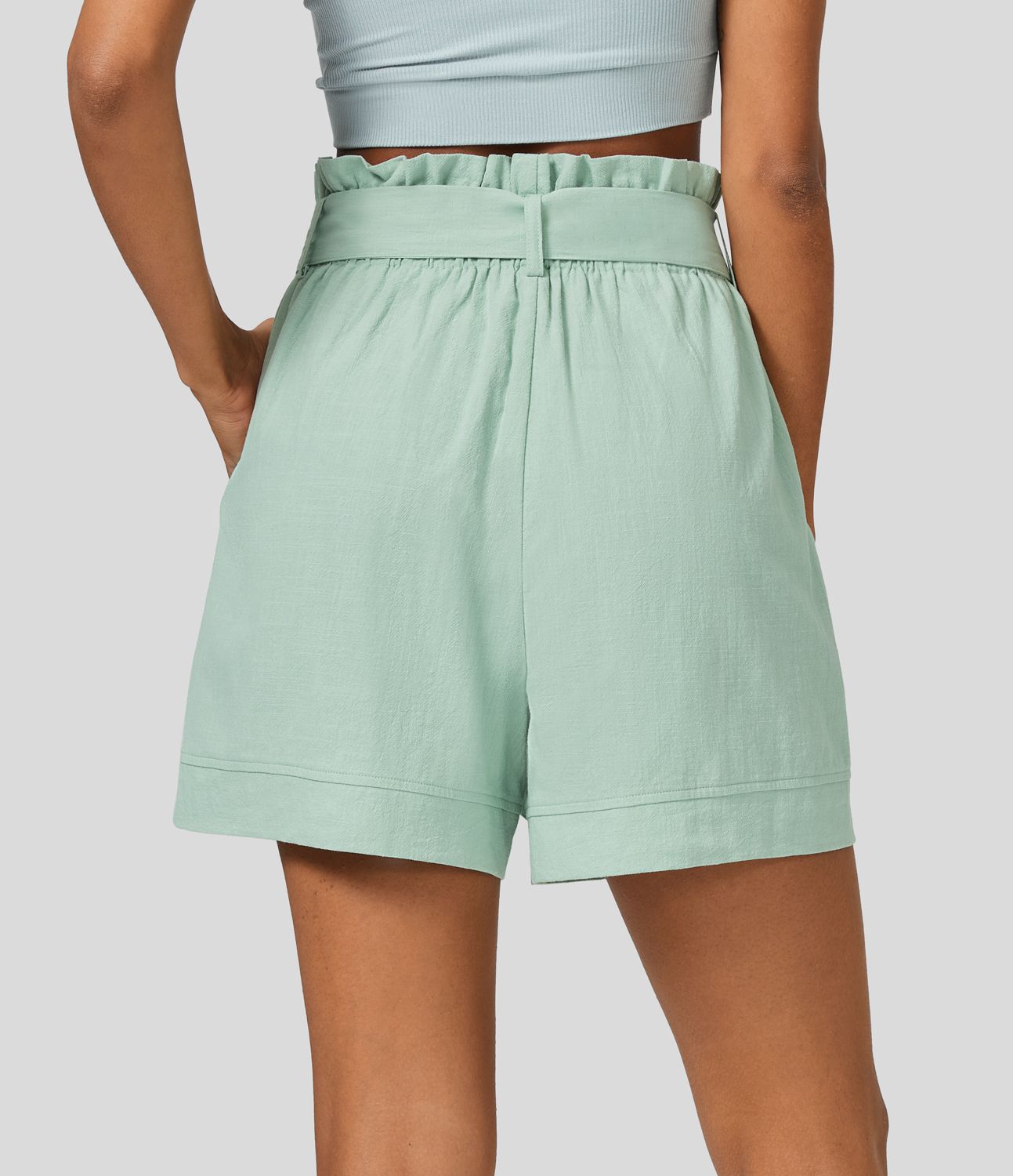 Resort-Baumwollshorts mit hohem Bund Rüschen, Gürtel und Seitentaschen