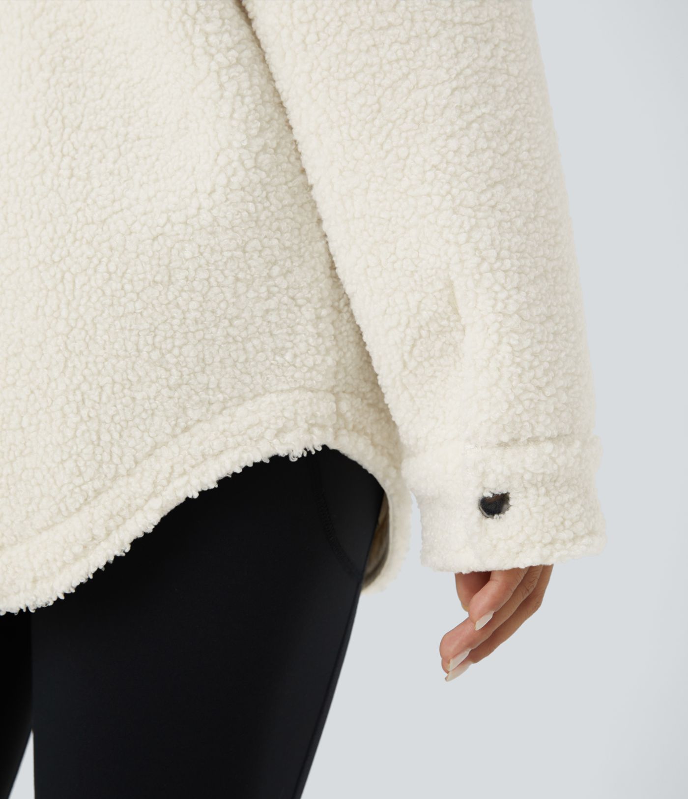 Collared Button Chest Pocket Long Sleeve Curved Hem Casual Sherpa Jacket