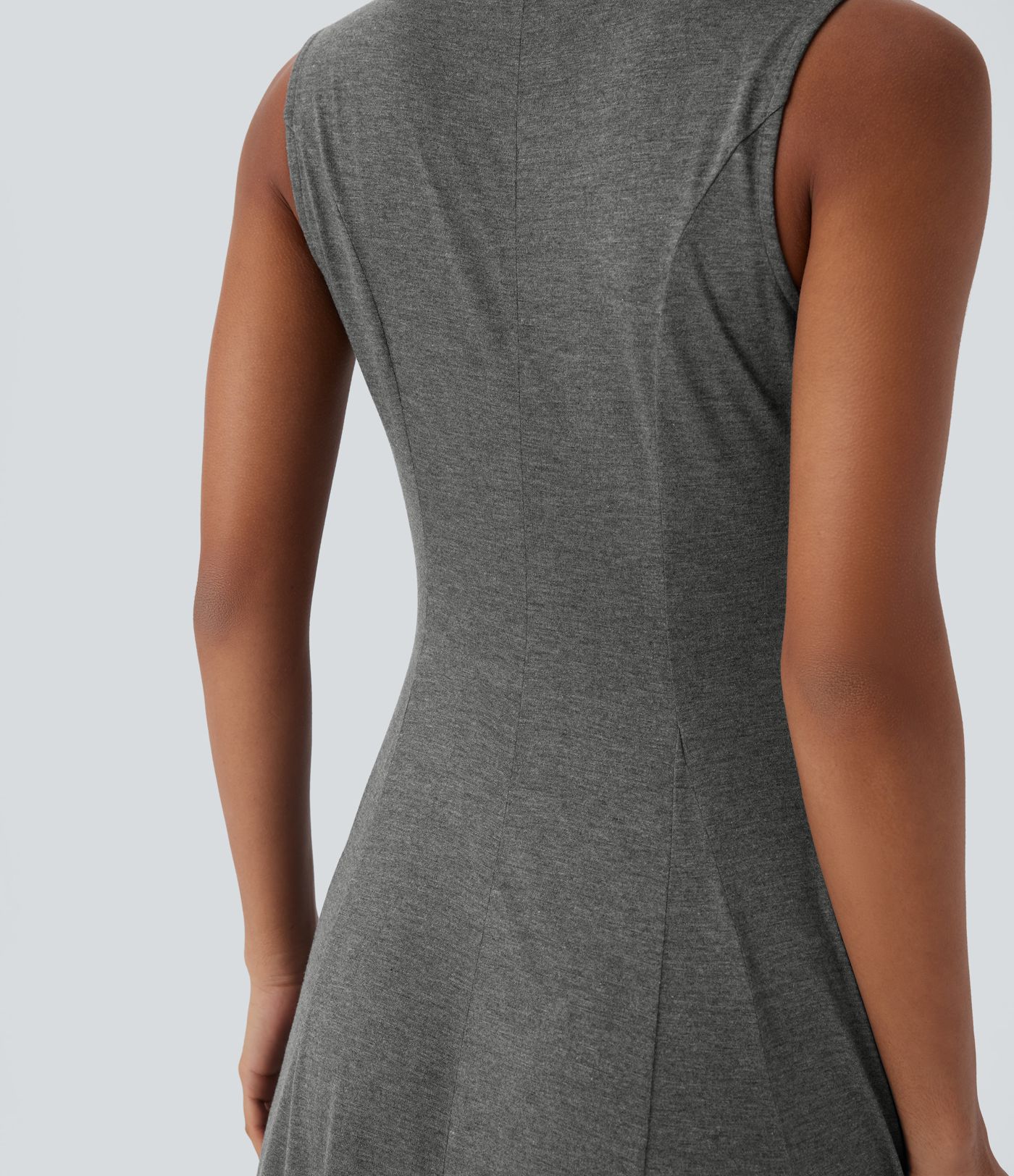 Ärmelloses, fließendes Midi-Resort-Kleid mit Stehkragen