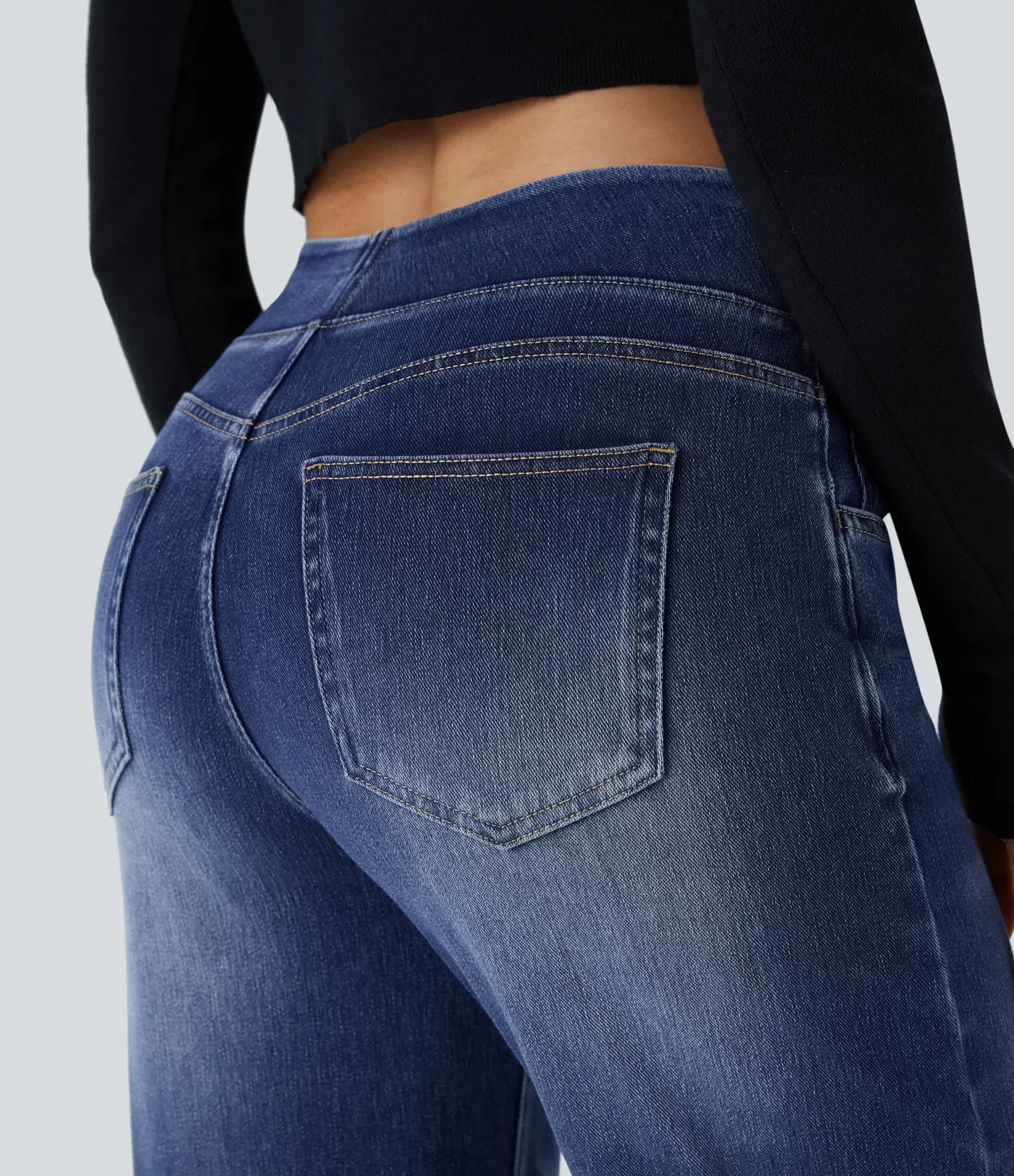 Halara Flex™ Jeans mit hohem Bund, mehreren Taschen, geradem Bein, verwaschenem