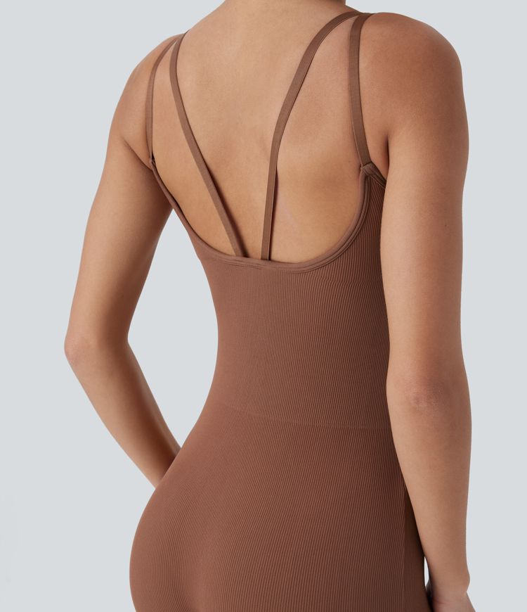 Mono yoga acampanado sin espalda cuello U sin costura