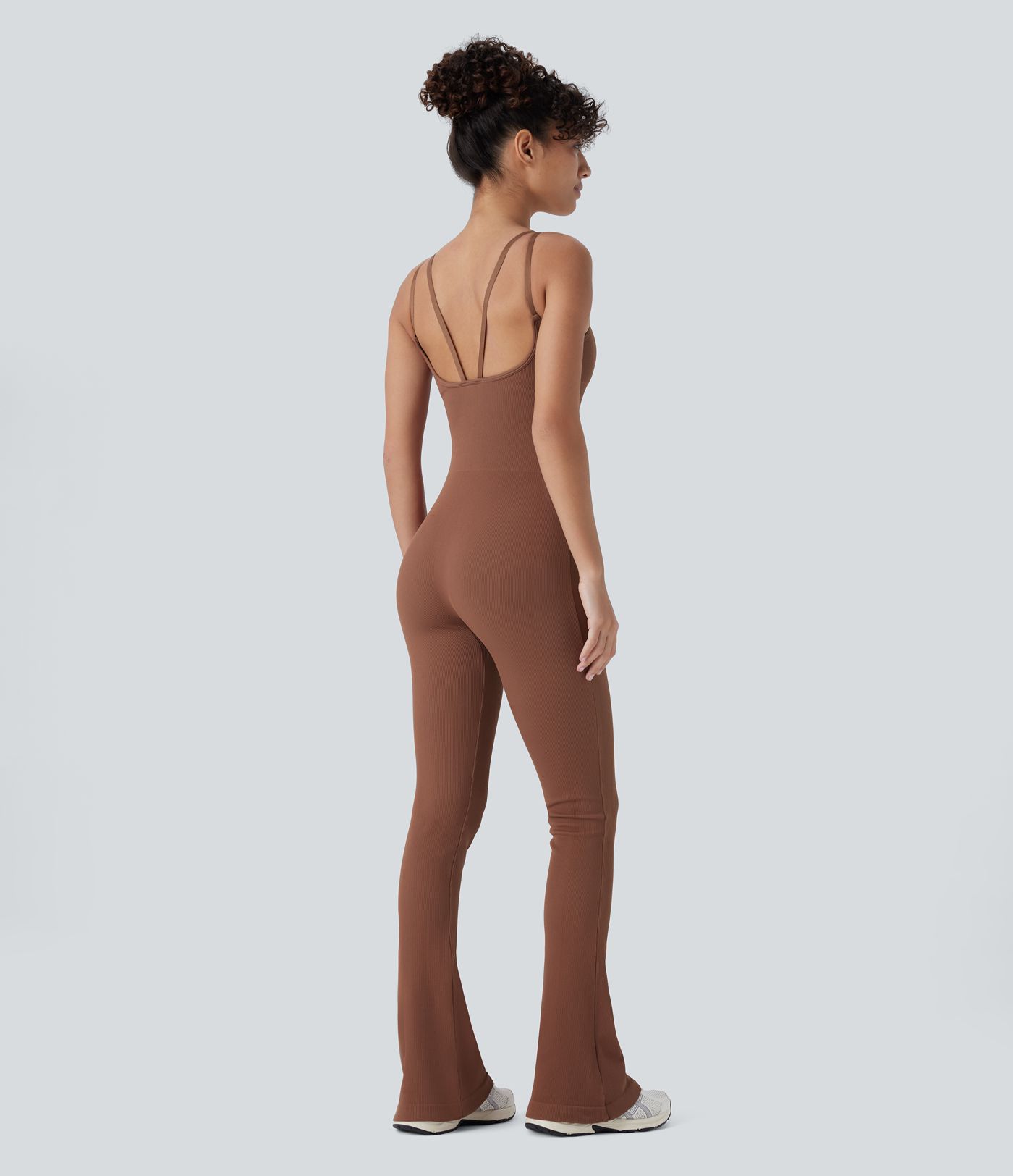 Mono yoga acampanado sin espalda cuello U sin costura