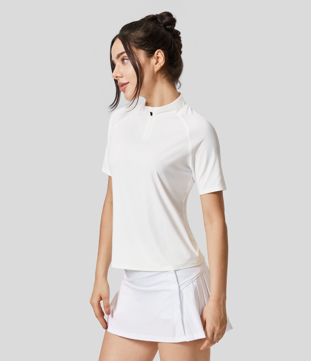 Parte superior de golf deportivo con cuello alto y media cremallera y mangas raglán, Cool Touch