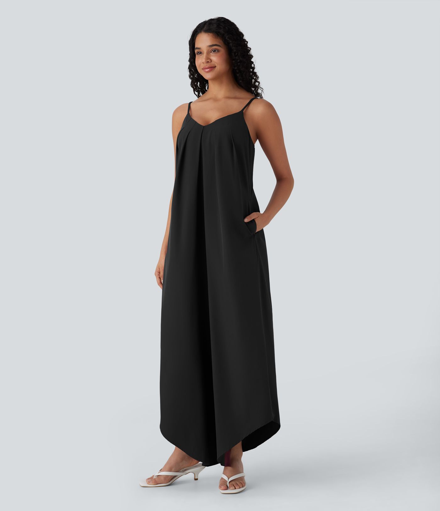 Breezeful™ - Lässiger, fließender, rückenfreier Jumpsuit mit Seitentaschen - schnelltrocknend