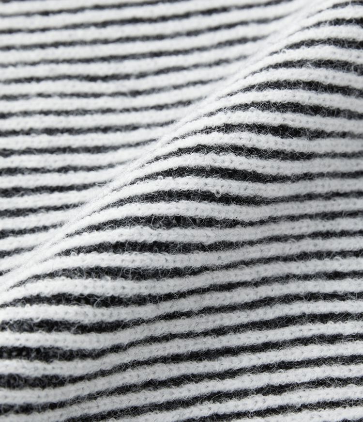 Suéter rayas bloque color manga larga cuello redondo