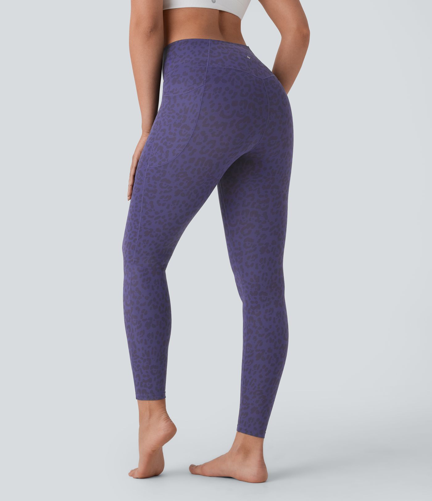 7/8-Crossover-Yoga-Leggings mit hohem Bund, Seitentaschen und Leopardenmuster