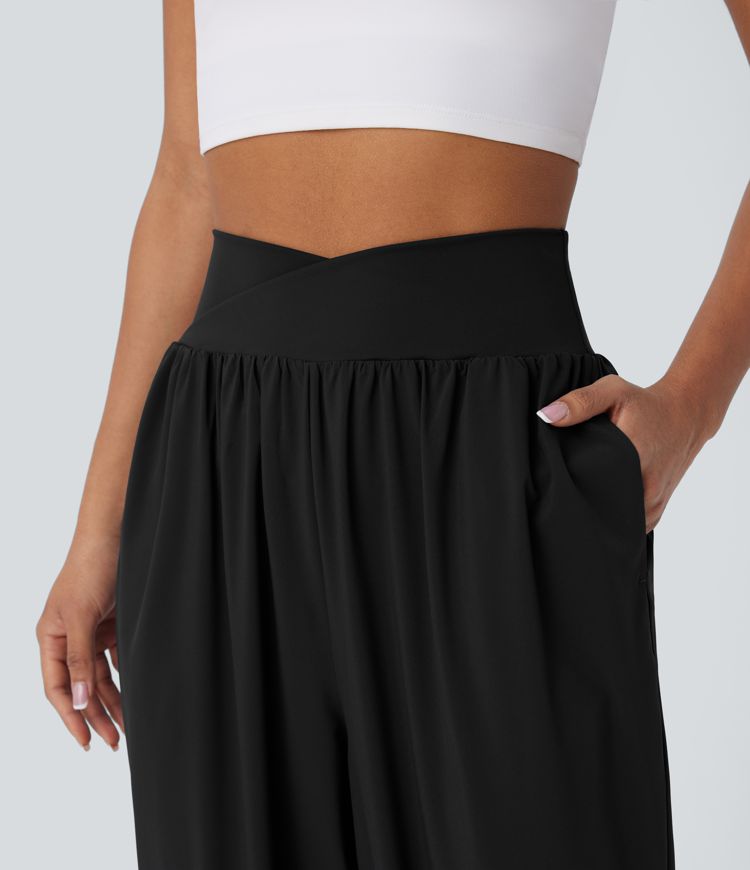 Breezeful™ Crossover joggers de yoga de talle alto con bolsillos y secado rápido Breezeful™ Crossover joggers de yoga de talle alto con bolsillos y secado rápido