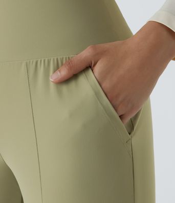 Joggers de tiro alto con bolsillos laterales