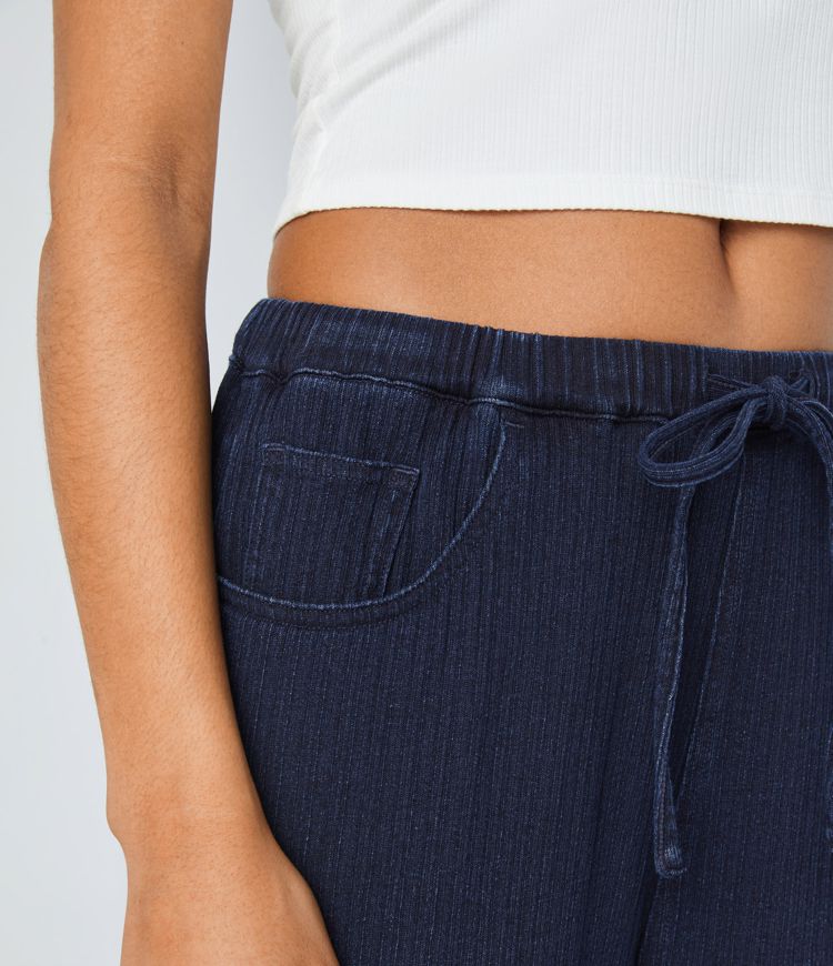 Halara Flex™ Jean Casual en Tricot Extensible Lavé Taille Mi-Haute avec Cordon de Serrage Poches Multiples
