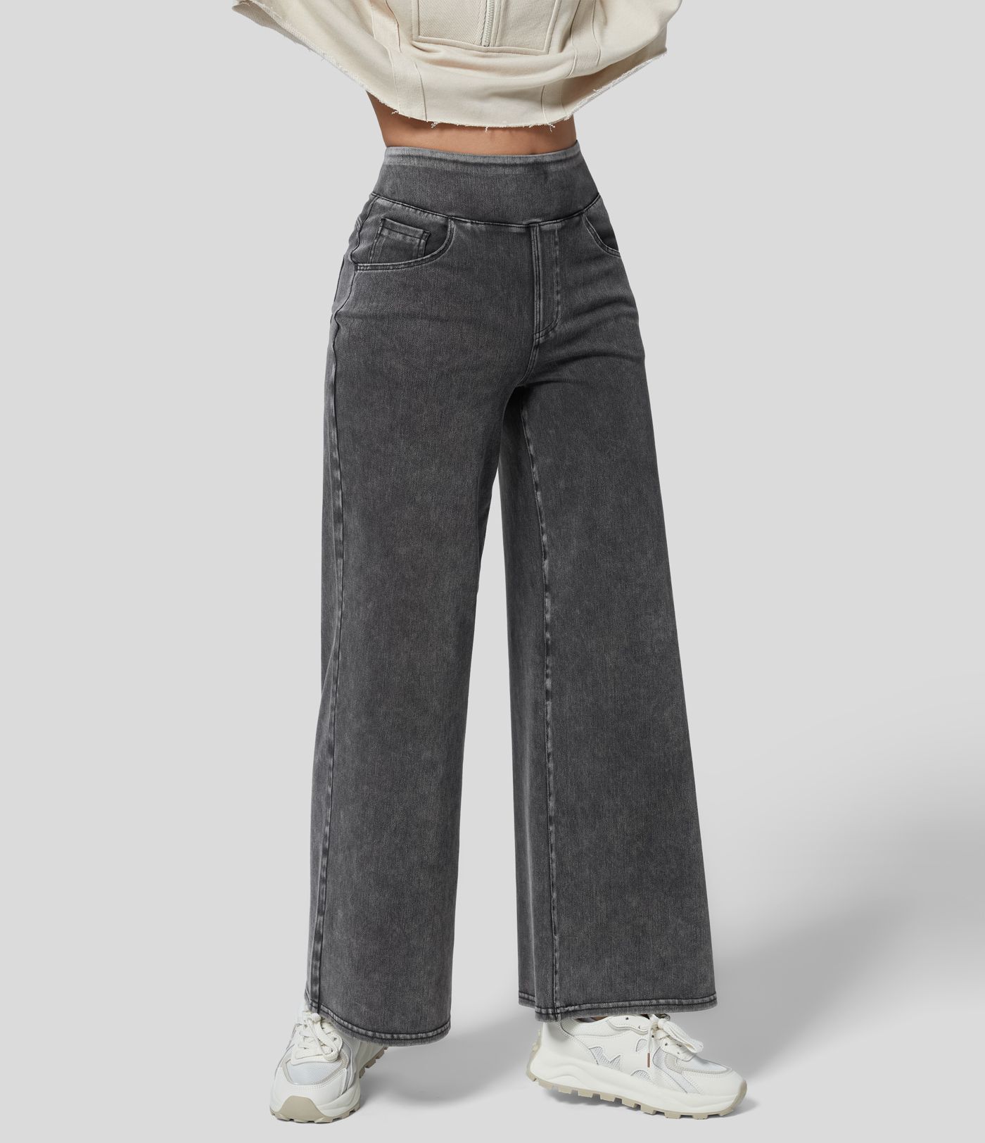 Halara Flex™ Denim jeans with high-rise elastic waist and loose fit with multiple pockets