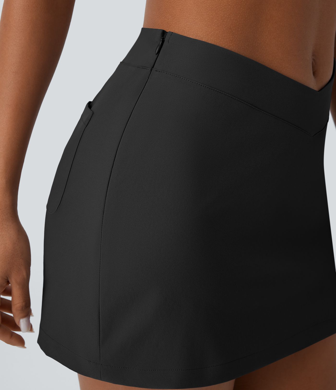 Water Repellent Low Rise V Shaped Pocket Twill Mini Casual Skirt