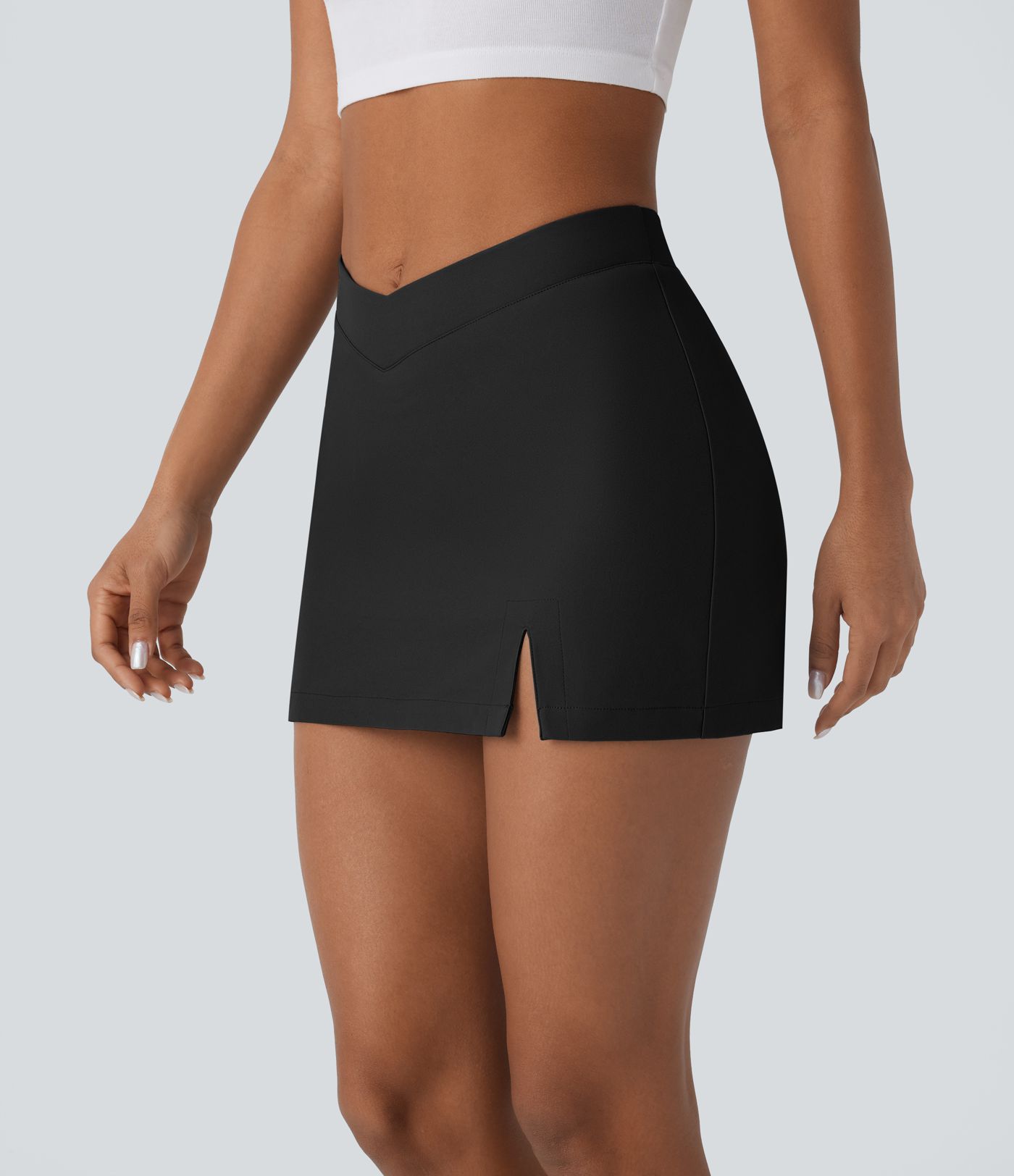 Water Repellent Low Rise V Shaped Pocket Twill Mini Casual Skirt