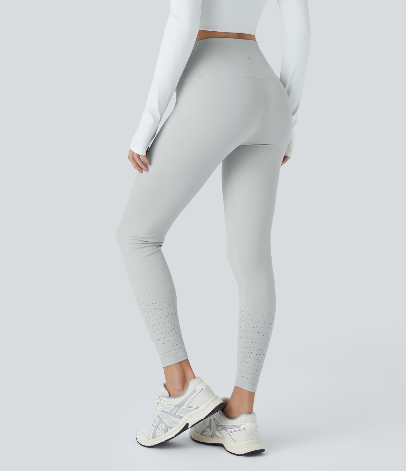 Leggings SoCinched pilate tiro alto control abdomen bolsillo trasero hueco 7/8