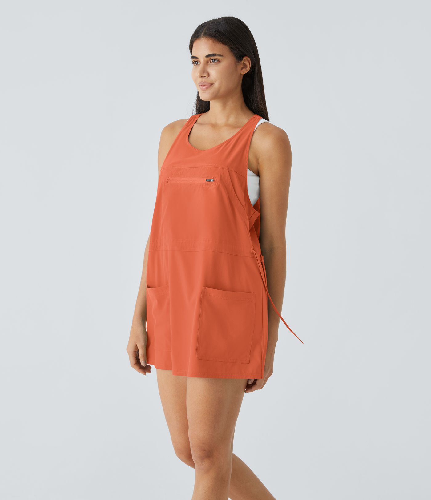 Breezeful™ バックレス マルチポケット ドローストリング 2ピース 速乾 ミニハイキング アクティブドレス