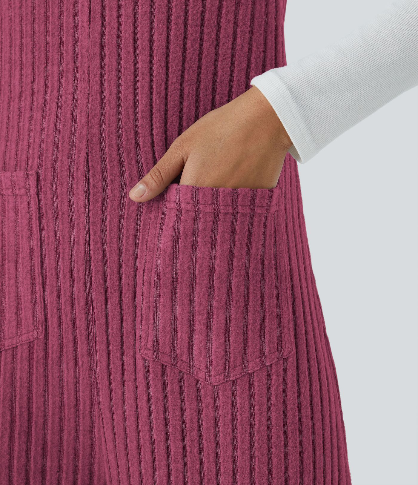 Salopette de noël décontractée en maille côtelée avec bretelles ajustables, boutons et multiples poches