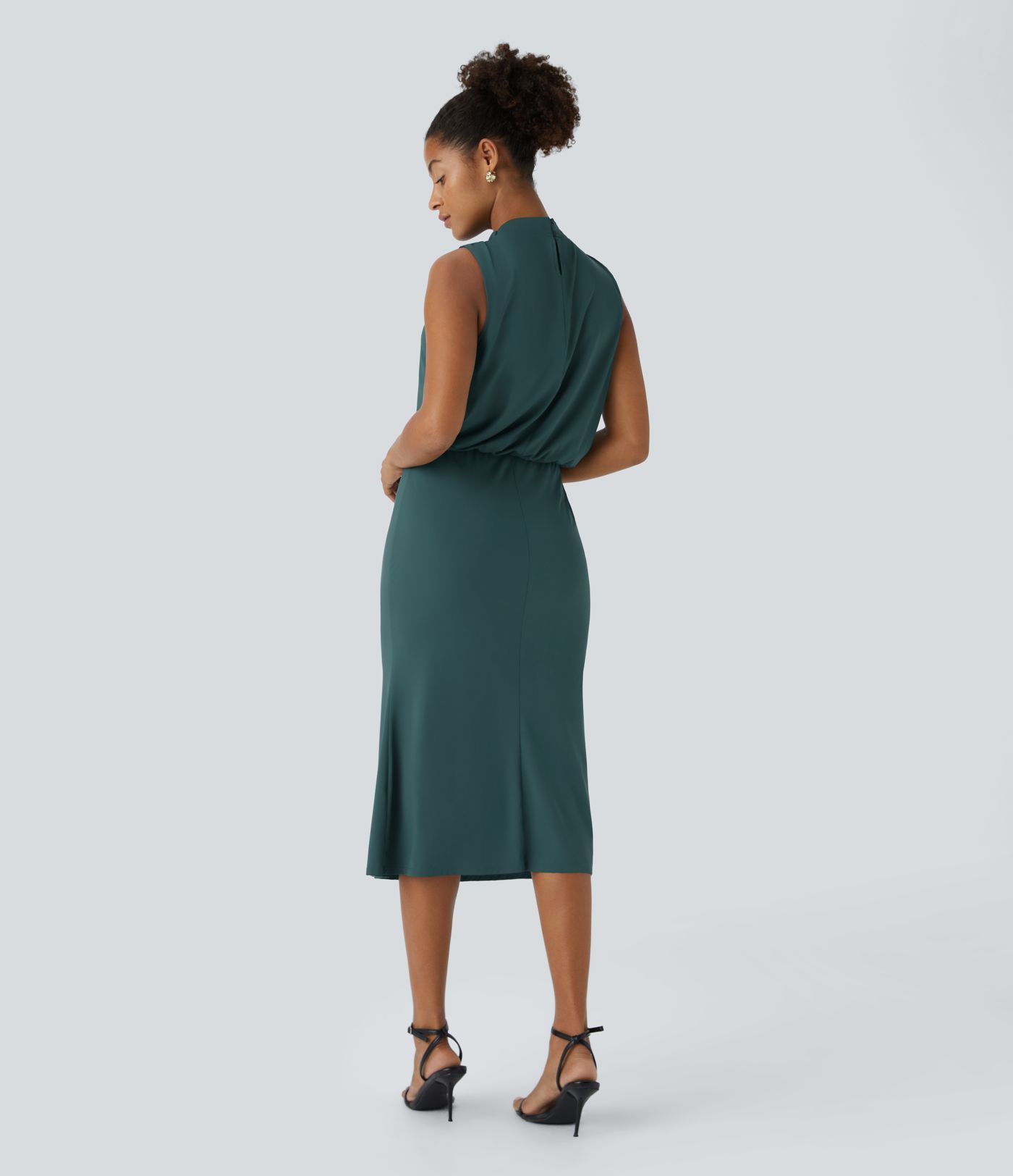 Sleeveless Keyhole Back Midi Dress