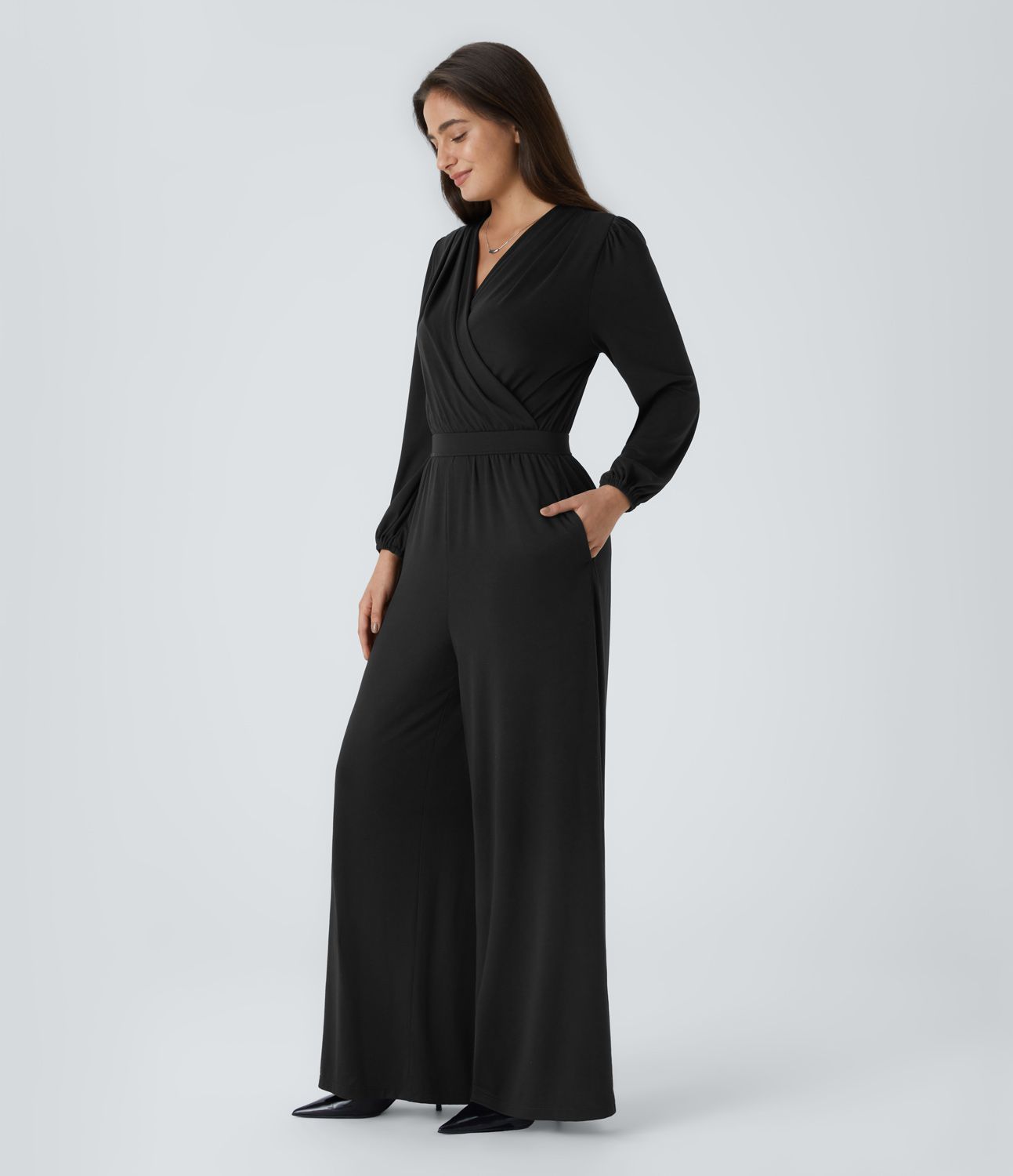 V-neck crossover long sleeve side pocket pleated wide-leg casual jumpsuit