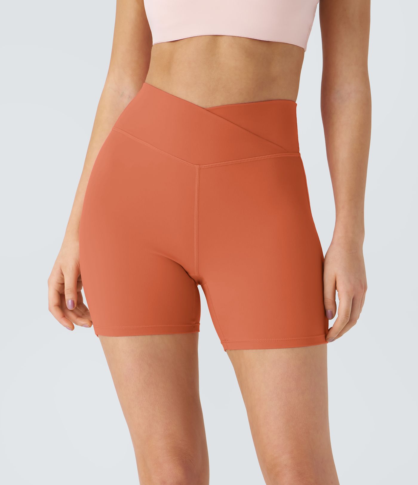 Softlyzero™ Plush Crossover-Yoga-Shorts mit hohem Bund, Scrunch
