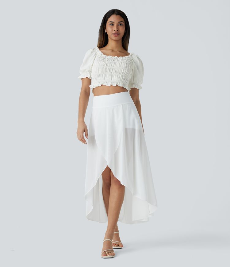 Lässiges, kurzes Oberteil mit U-Ausschnitt, Puffärmeln, Rüschen und gerafftem Saum