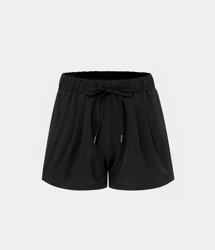 Afslappede shorts med mellemhøj talje, elastisk linning, snøre og rynkede lommer, 3" længde