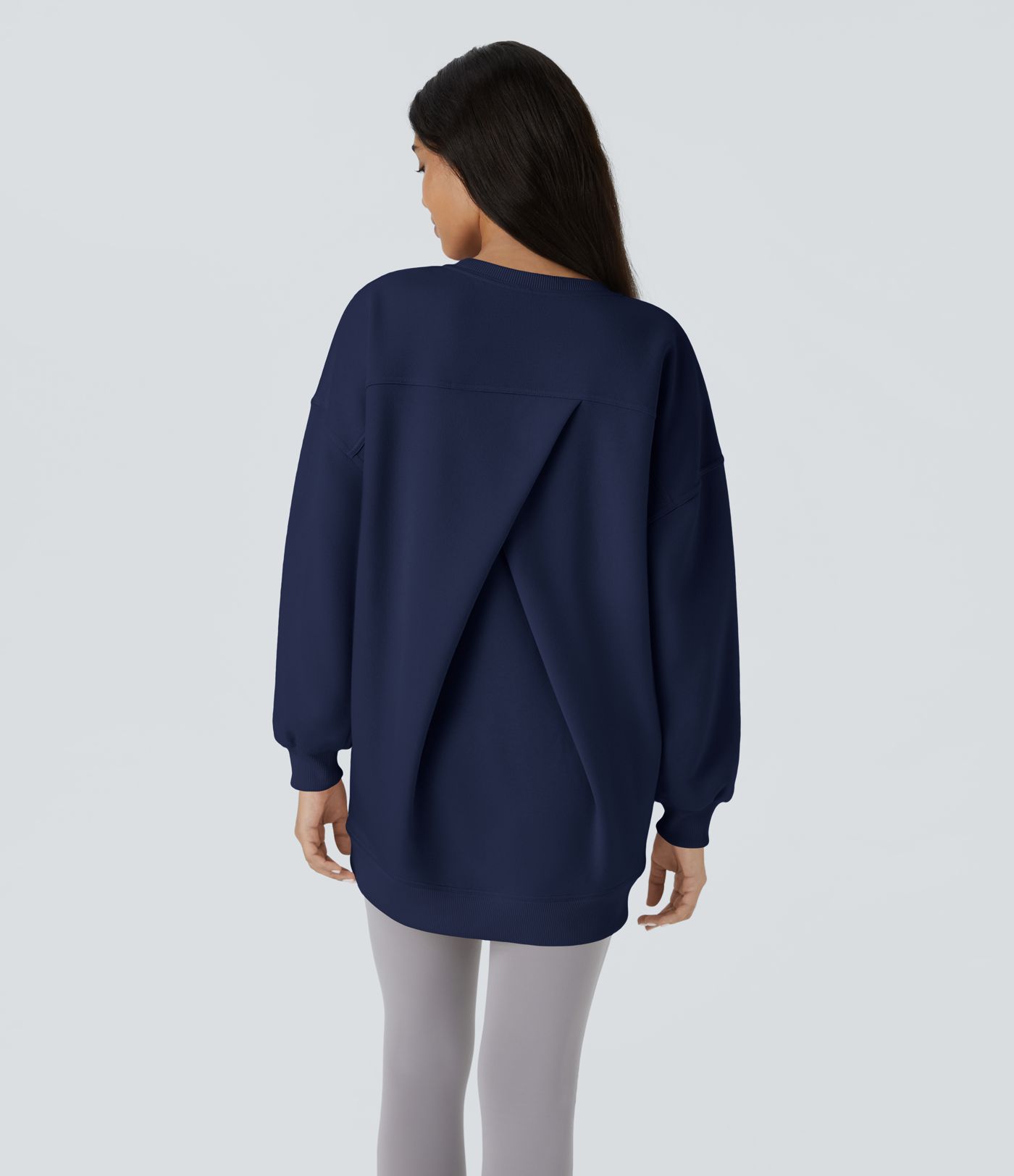 Sweat-shirt déstructuré en polaire oversize à manches longues et rondes avec poche