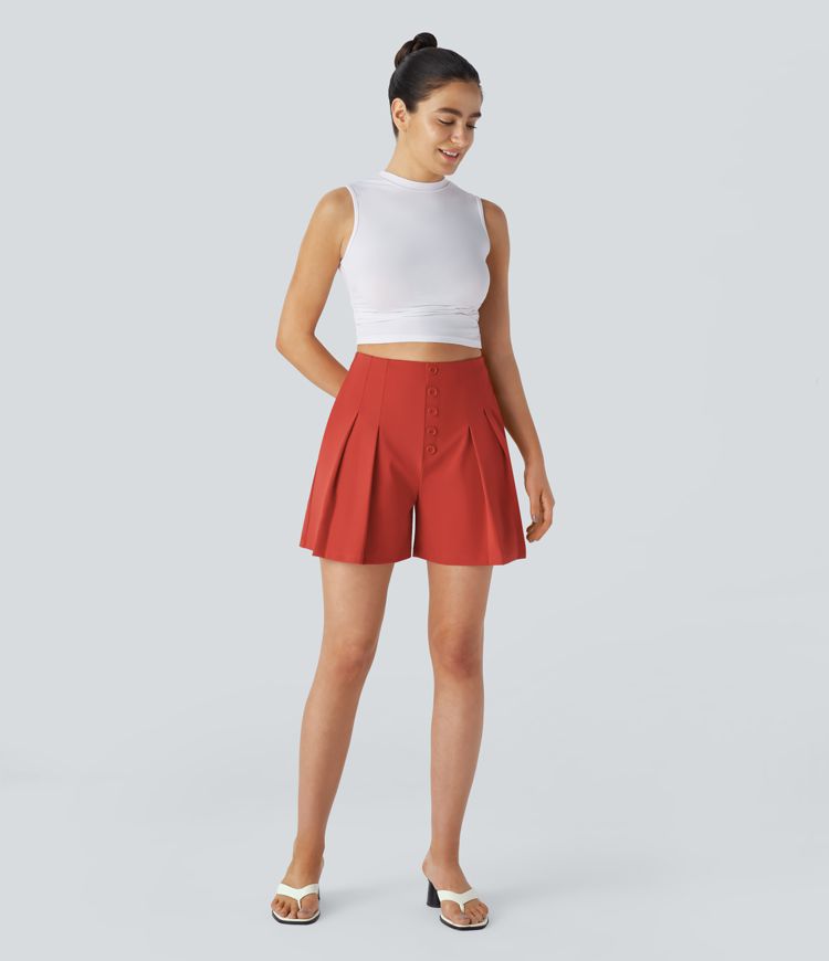 High-waist decorative button side pocket pleated casual shorts