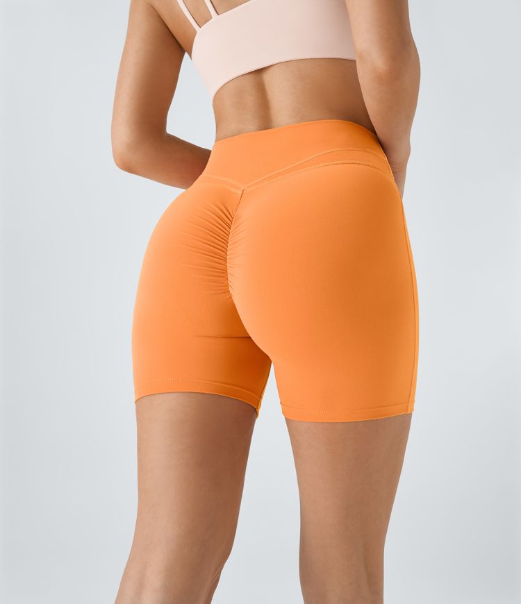 SoftlyZero™ Plush High Waisted Crossover Ruched Yoga Shorts 5''