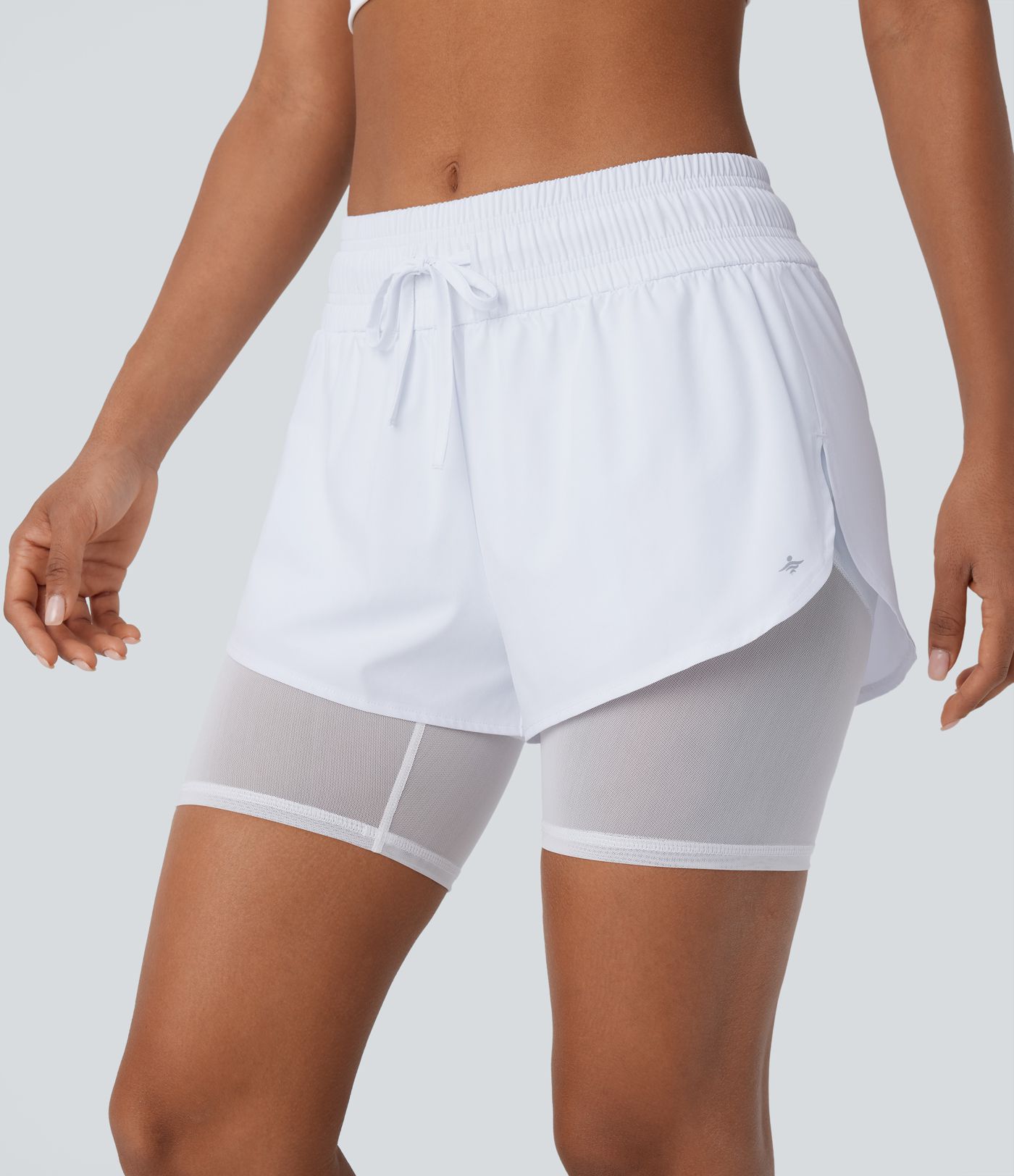 Short de running Breezeful™ à séchage rapide, taille mi-haute avec cordon, mesh contrastant, poche 2-en-1