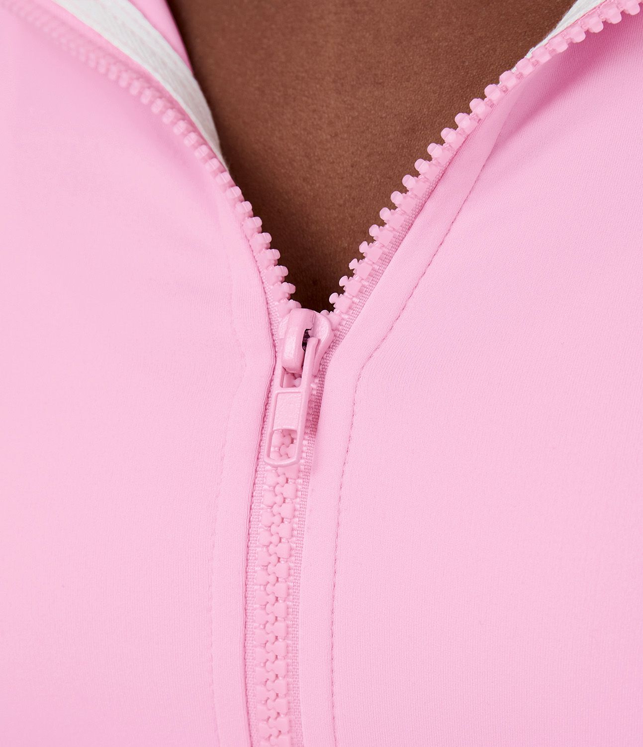 Softlyzero™ sudadera corta con capucha de estilo casual, sweatshirt deportiva con cremallera, bolsillo lateral y abertura para el pulgar