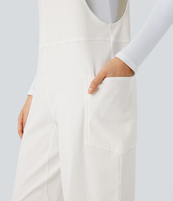 Halara Flex™ Peto casual de mezclilla con bolsillos lavados y cuello en V