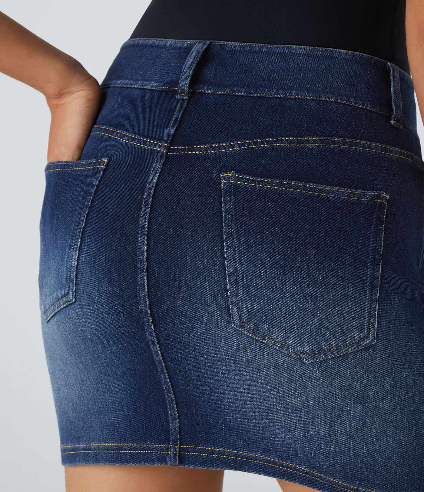 Halara Flex™ High Waisted Pockets Bodycon Mini Washed Denim Casual Skirt