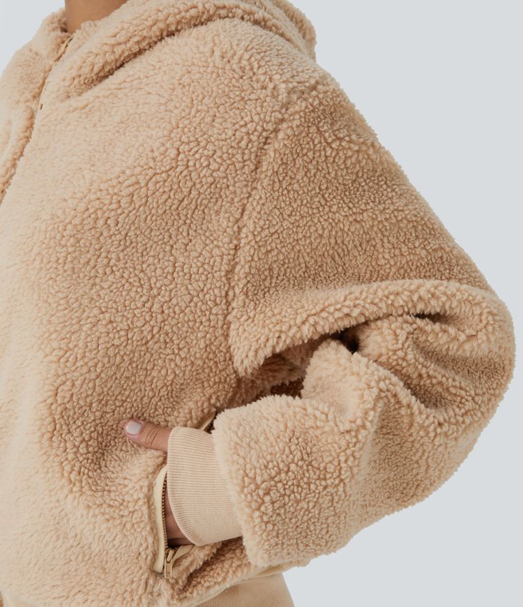 Chaqueta sherpa capucha manga larga cremallera bolsillo lateral canalé contrastante