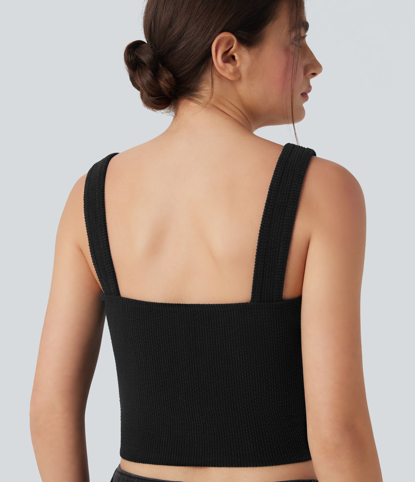 Manšestrový top s výstřihem do V, přiléhavý k tělu, ležérní