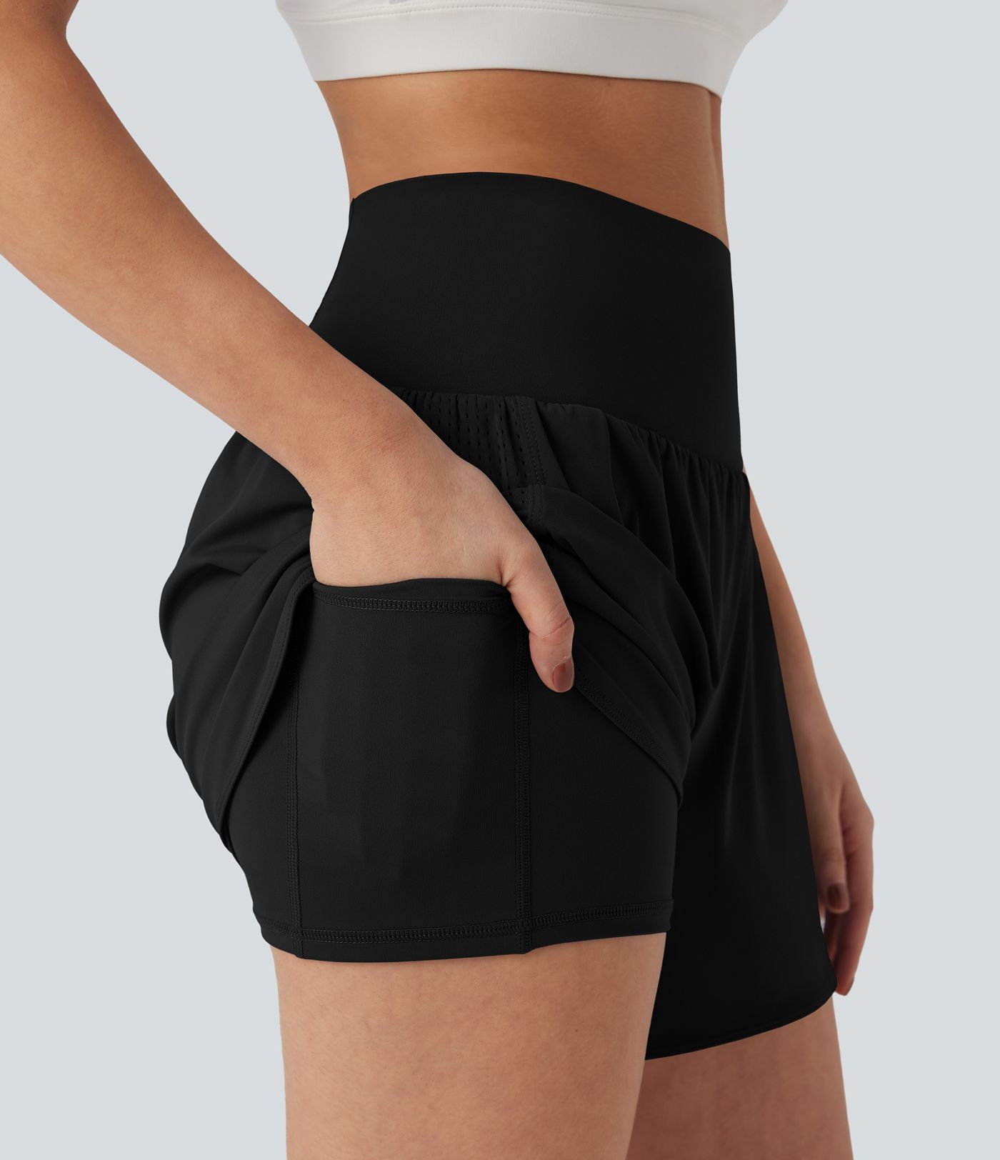 SoCinched Super short de yoga 2-en-1 taille haute galbant le ventre, mesh contrasté, 5'' avec poches