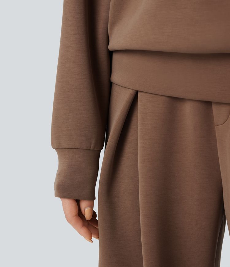 Sudadera casual con escote redondeado de manga larga y espalda cruzada