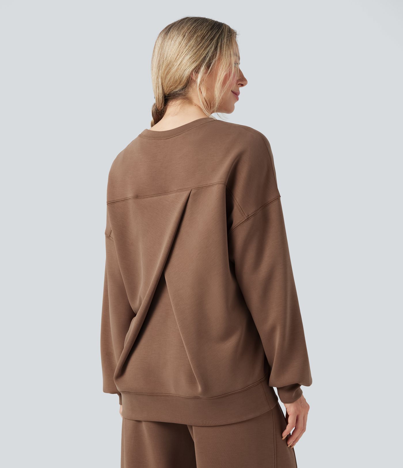 SpacerTek™ Round Neck Long Sleeve Crossover Back Casual Sweatshirt with Pockets