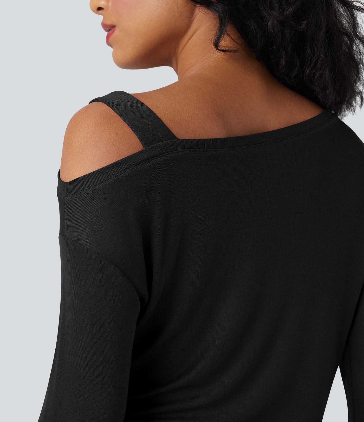 Asymmetrisches, einseitig schulterfreies Langarm-Freizeit-T-Shirt aus Wollmischung