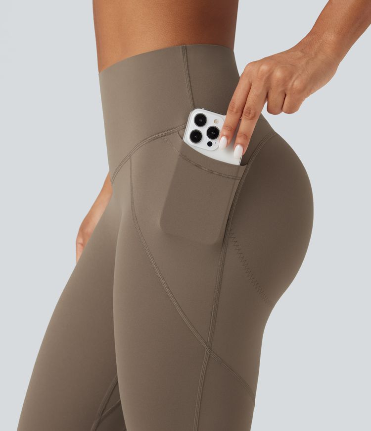 Leggings Halara UltraSculpt™ de tiro alto con control de abdomen, levantamiento de glúteos push-up en largo 7/8 con bolsillos