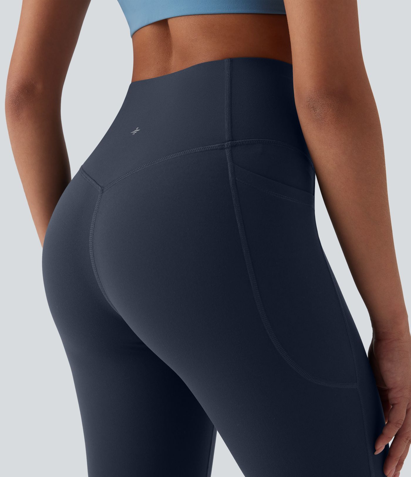 Halara UltraSculpt™ High Waisted Tummy Control Shaping Yoga Bootcut 7/8 Leggings with Pockets