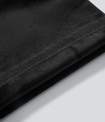 Hochsitzende, gerade geschnittene Fleece-Cord-Freizeithose mit Taschen